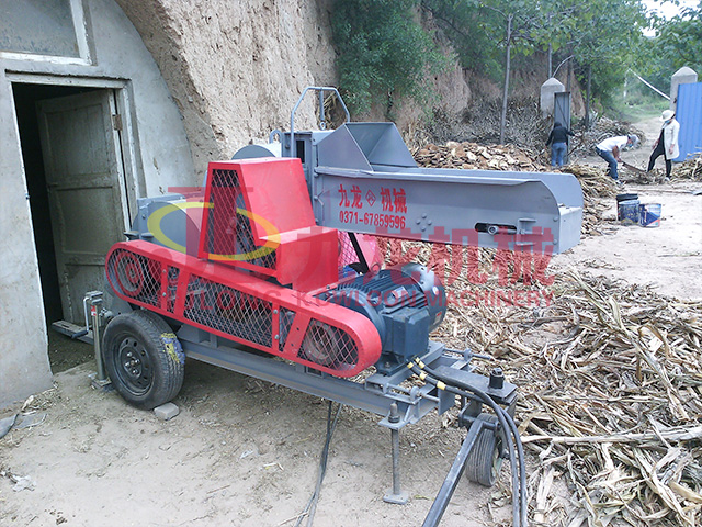 三門(mén)峽秸稈切斷(duàn)粉碎處理(lǐ)現場