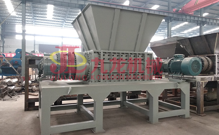 廢舊家具破（pò）碎機