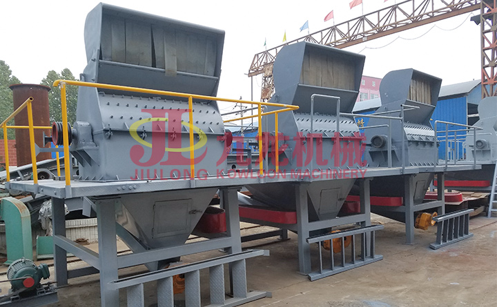 大（dà）型（xíng）木材粉碎機