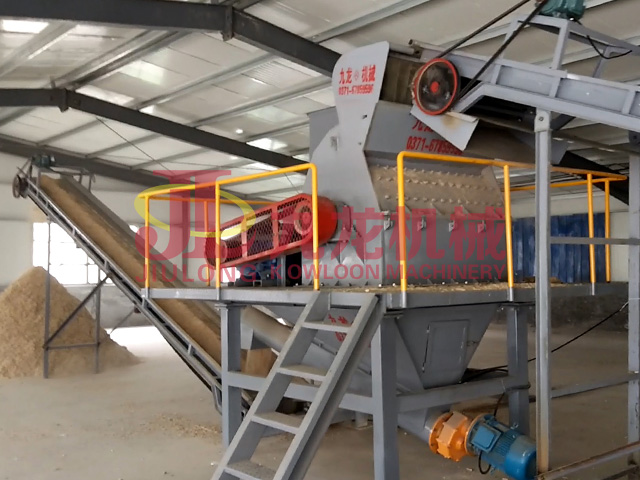 徐州廢舊木（mù）材粉碎現場（chǎng）