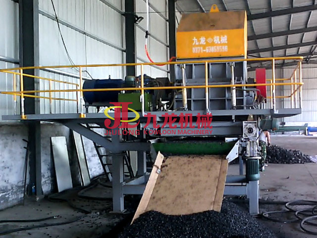 山西廢(fèi)舊管道撕碎粉碎客戶現場