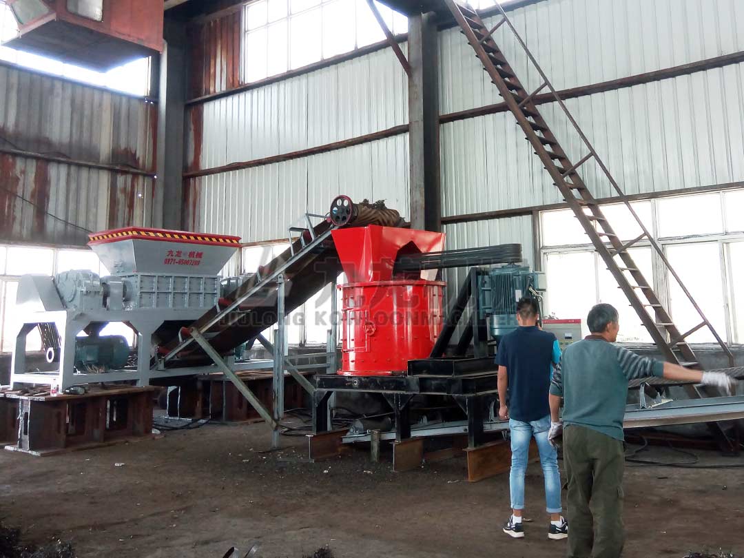 鐵刨花（huā）撕碎機