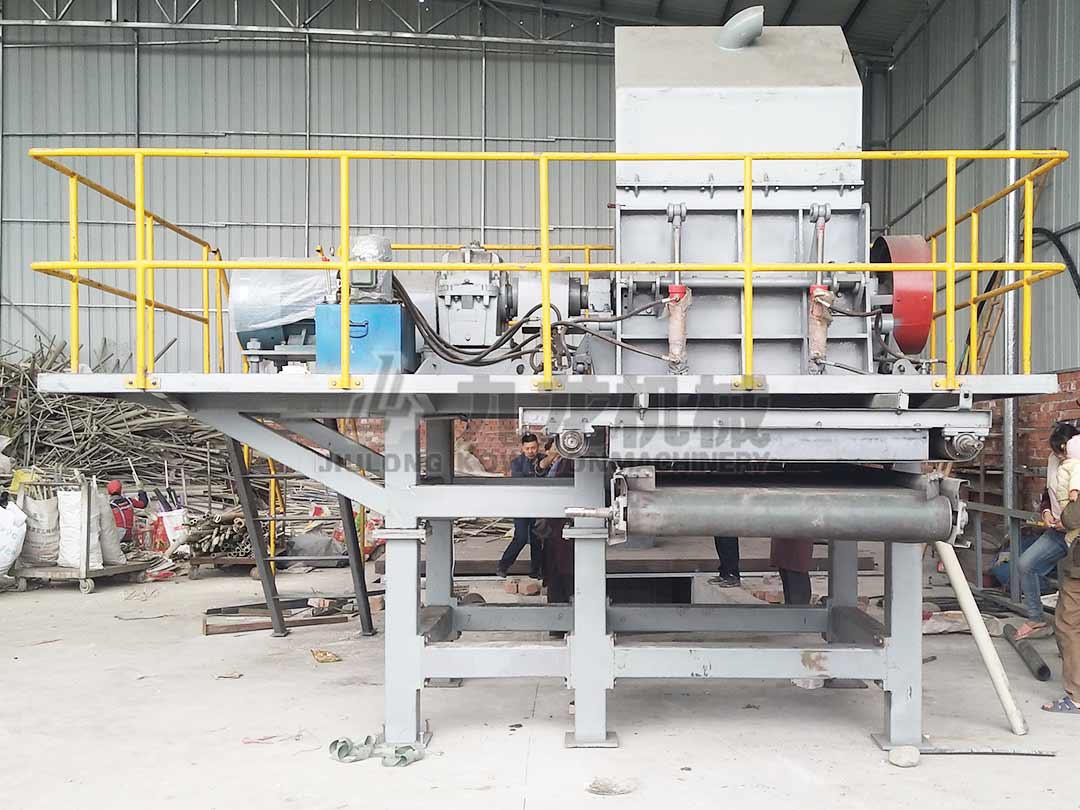 四川都江(jiāng)堰橡膠管材撕碎處理項(xiàng)目