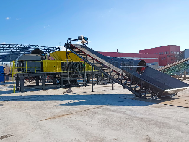 稻草秸（jiē）稈撕（sī）碎機