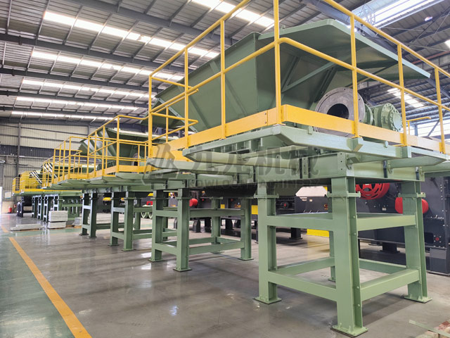 棕櫚絲（sī）撕碎機